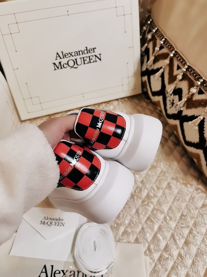 Alexander Mcqueen Couple Shoes AMS00012